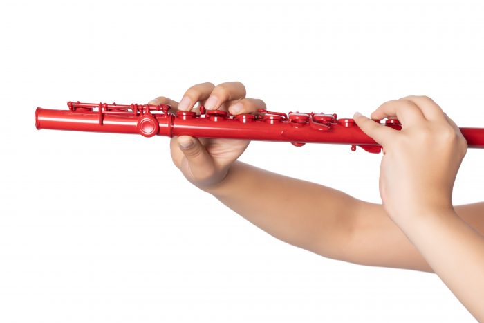 beginner playing the flute